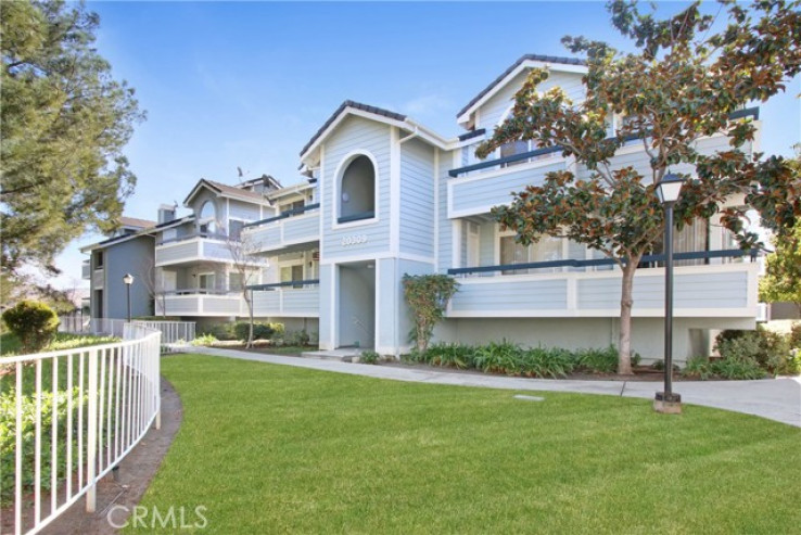 Residential Home in Rainbow Glen