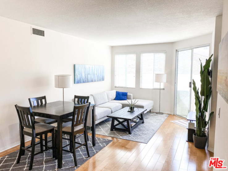 2 Bed Home for Sale in Los Angeles, California