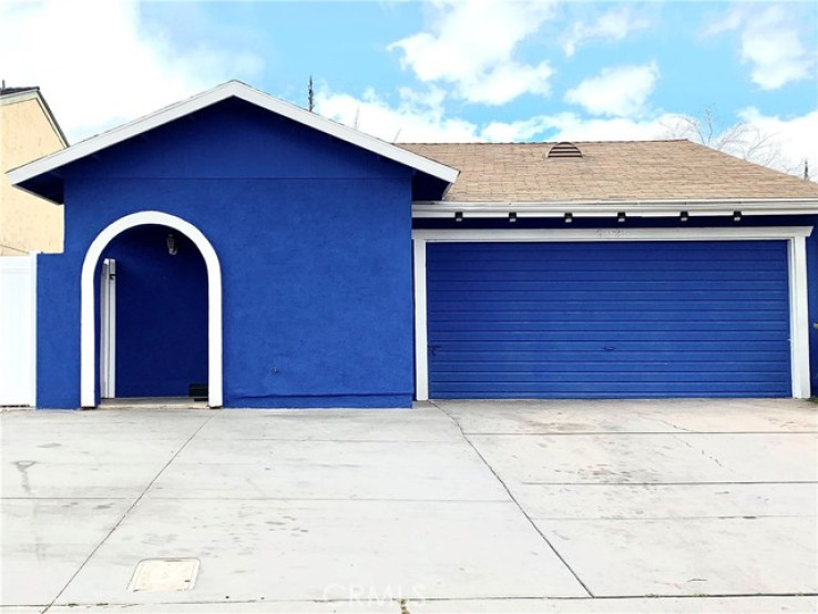 3 Bed Home for Sale in Palmdale, California