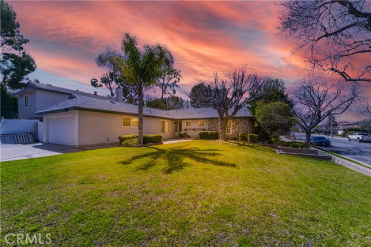 3 Bed Home for Sale in Newhall, California