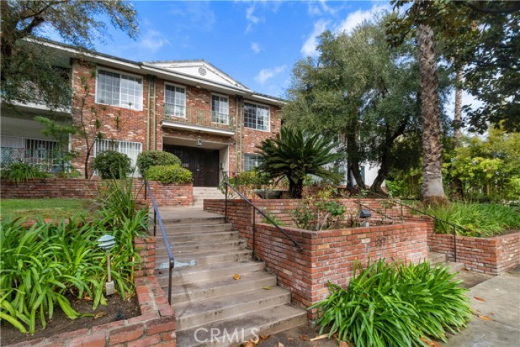 2 Bed Home for Sale in Los Angeles, California