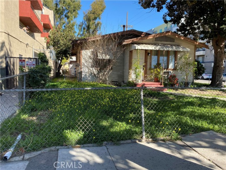 3 Bed Home for Sale in North Hollywood, California
