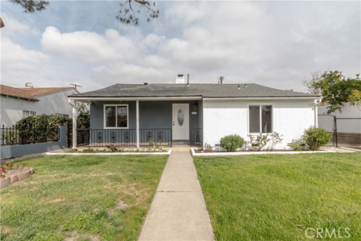 Income Home for Sale in Sun Valley, California