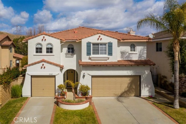 6 Bed Home for Sale in Castaic, California