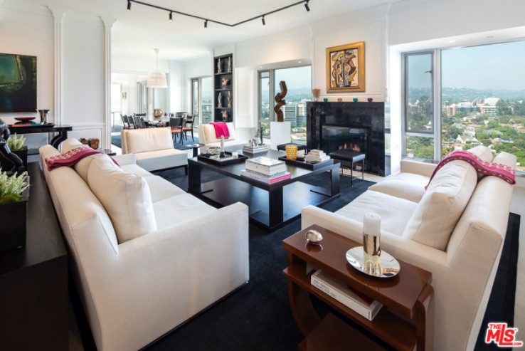 3 Bed Home for Sale in Los Angeles, California