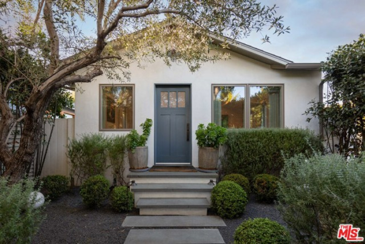 2 Bed Home for Sale in Santa Monica, California