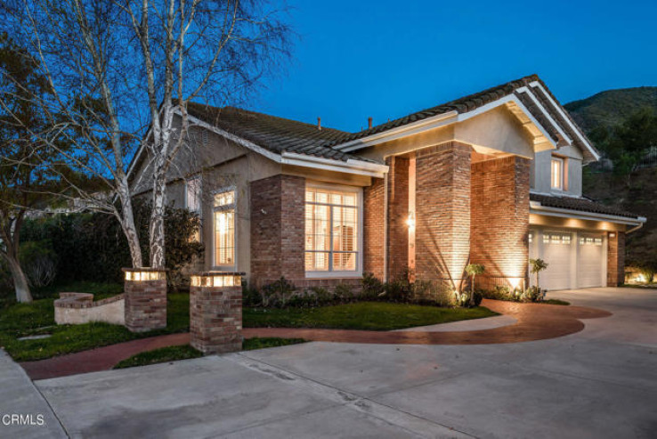 5 Bed Home for Sale in Newbury Park, California