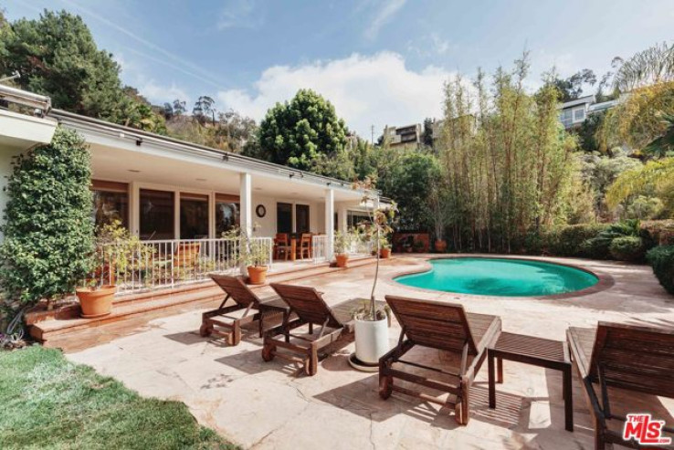 3 Bed Home for Sale in Los Angeles, California