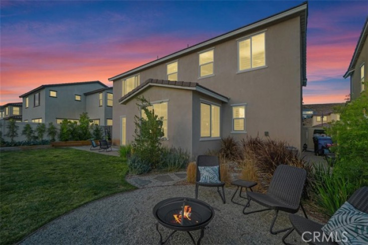 Residential Home in Plum Canyon