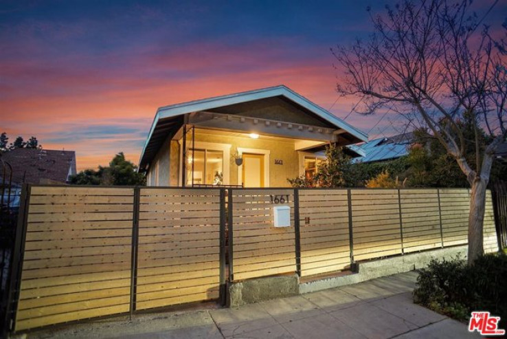 2 Bed Home for Sale in Los Angeles, California