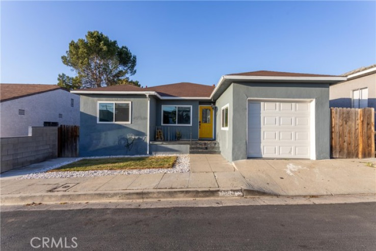 3 Bed Home for Sale in Los Angeles, California