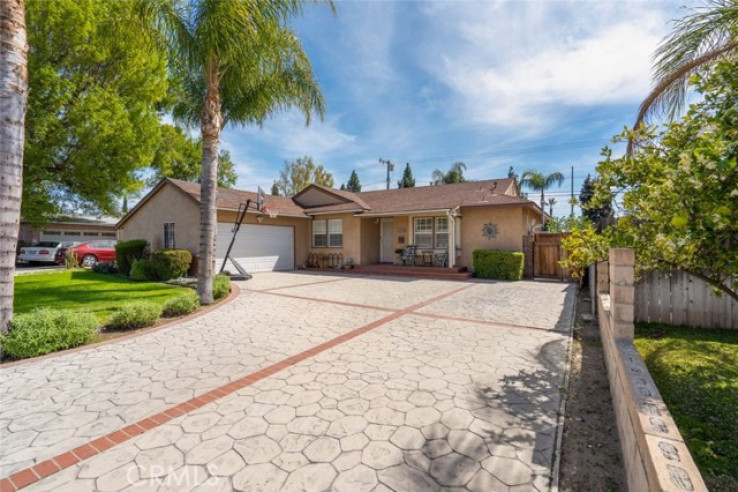 4 Bed Home for Sale in Granada Hills, California