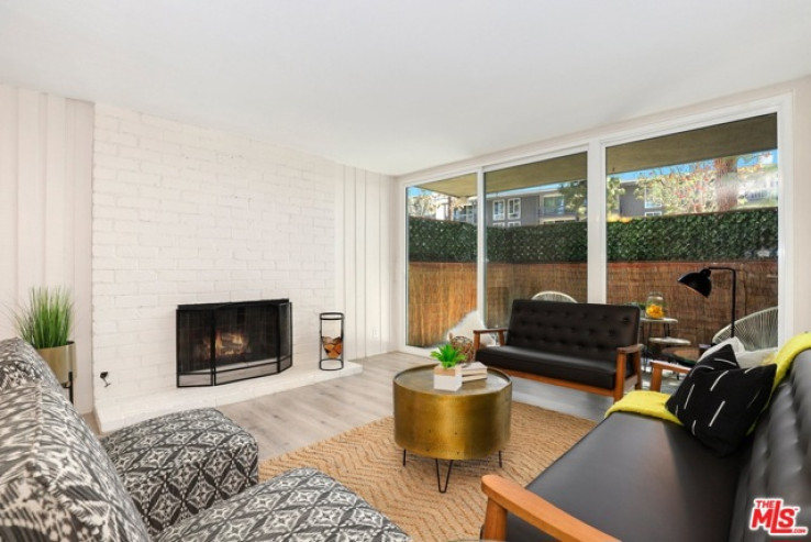 2 Bed Home for Sale in Culver City, California