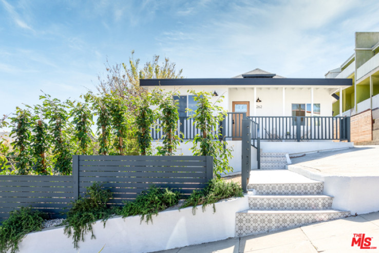 2 Bed Home for Sale in Los Angeles, California