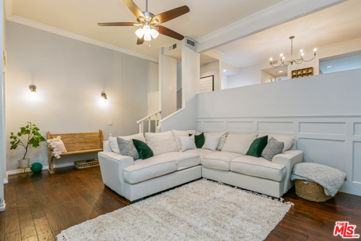4 Bed Home for Sale in Studio City, California
