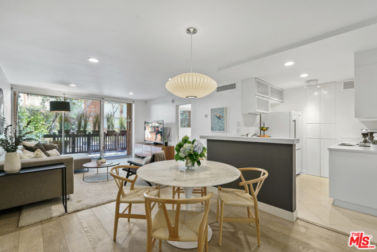 2 Bed Home for Sale in Los Angeles, California