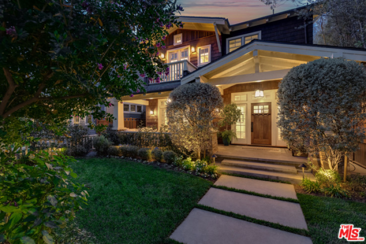 4 Bed Home for Sale in Venice, California