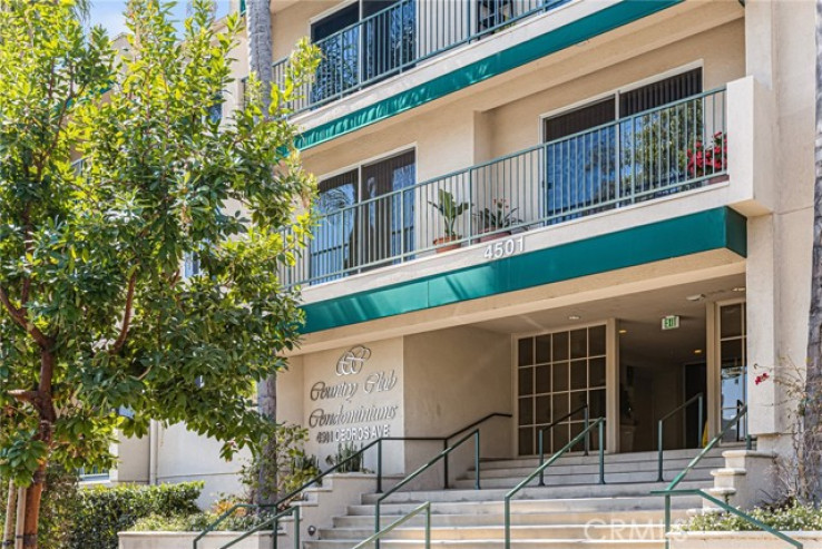1 Bed Home for Sale in Sherman Oaks, California