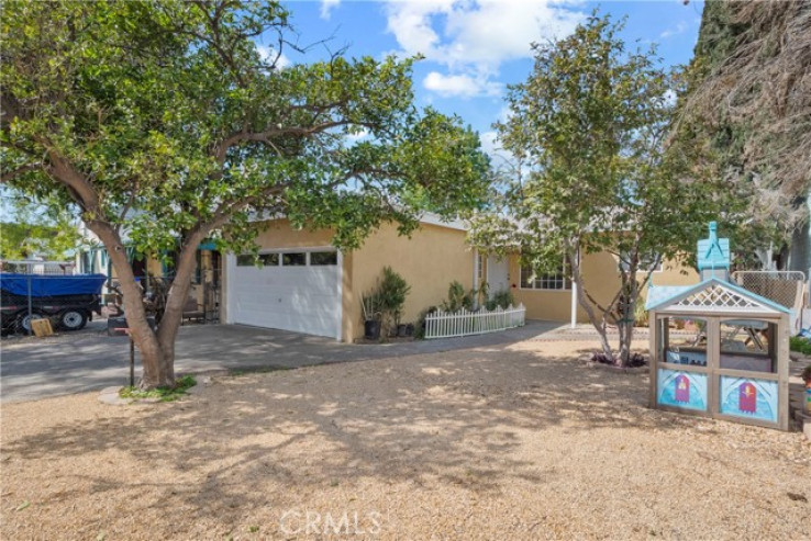 4 Bed Home for Sale in Van Nuys, California