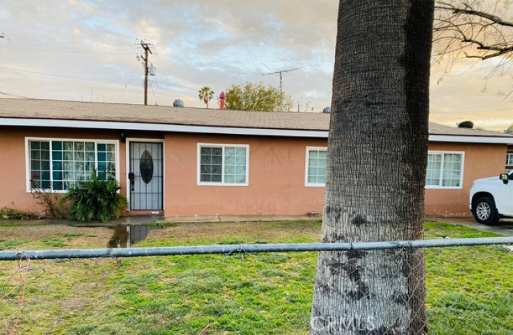 4 Bed Home for Sale in Bloomington, California