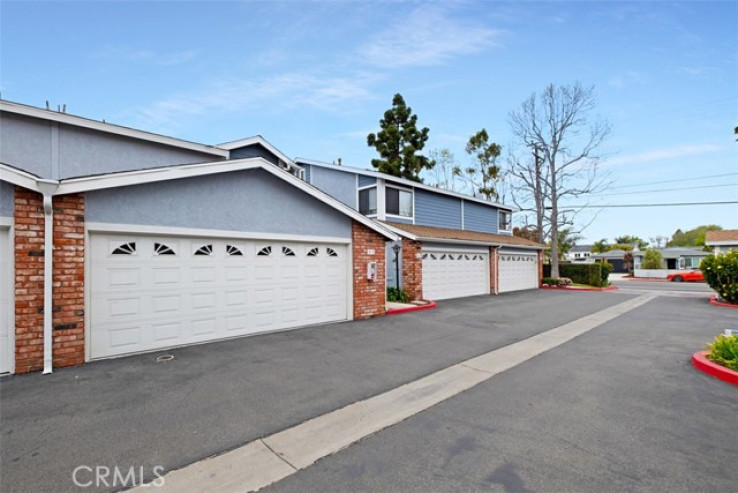 3 Bed Home for Sale in Costa Mesa, California