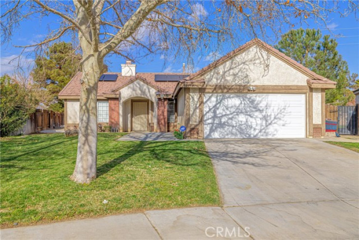 4 Bed Home for Sale in Palmdale, California