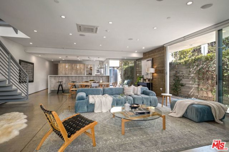 3 Bed Home for Sale in Venice, California
