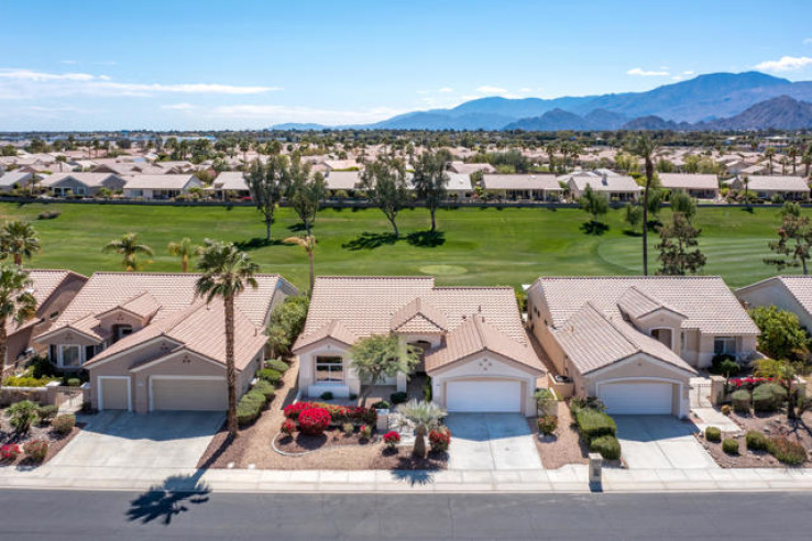 2 Bed Home for Sale in Palm Desert, California