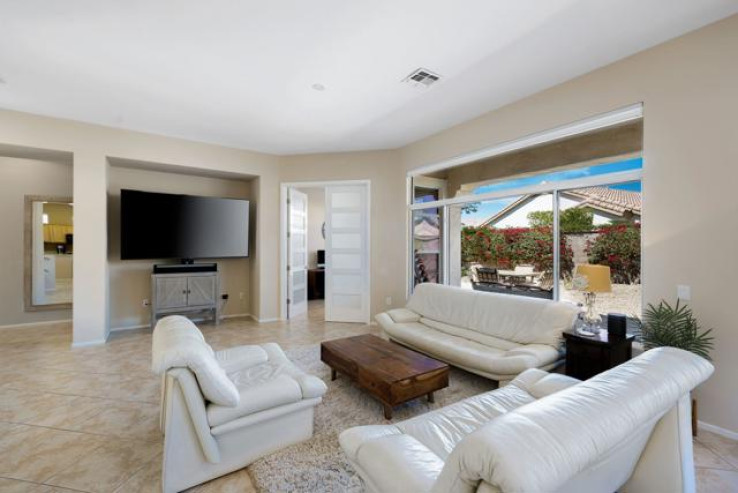 Residential Home in Sun City
