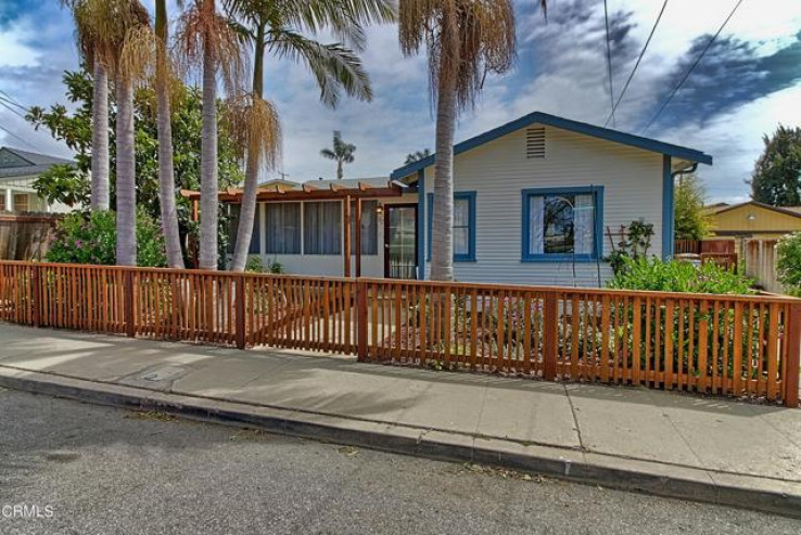 Residential Home in Ventura