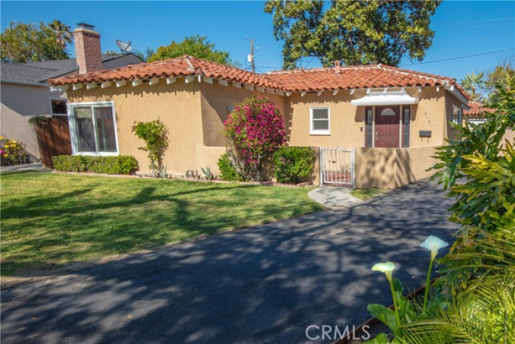 3 Bed Home for Sale in Burbank, California