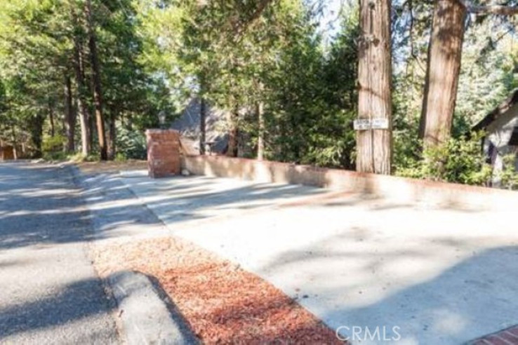 3 Bed Home for Sale in Lake Arrowhead, California