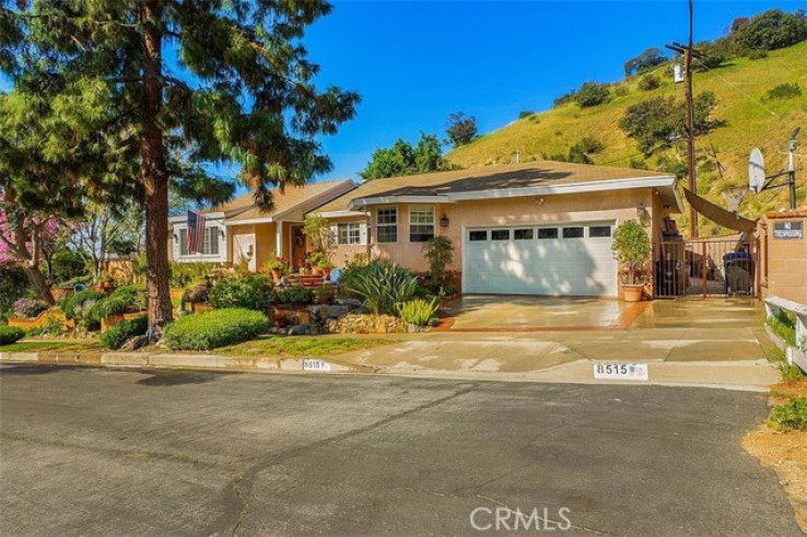 4 Bed Home for Sale in Sun Valley, California