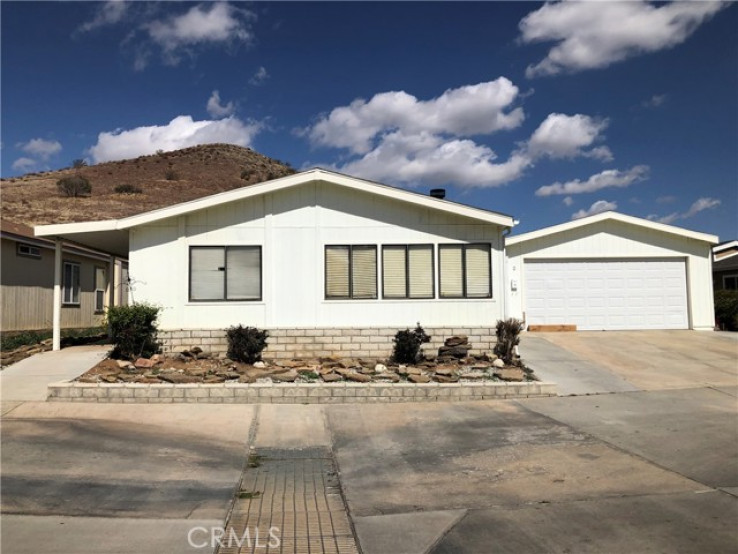 3 Bed Home for Sale in Acton, California