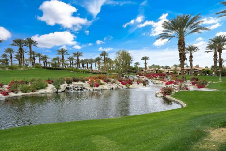 3 Bed Home for Sale in Palm Desert, California