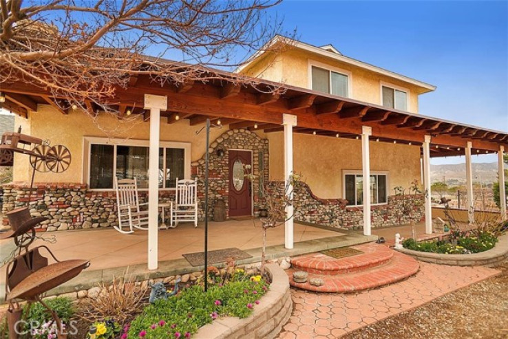 5 Bed Home for Sale in Acton, California