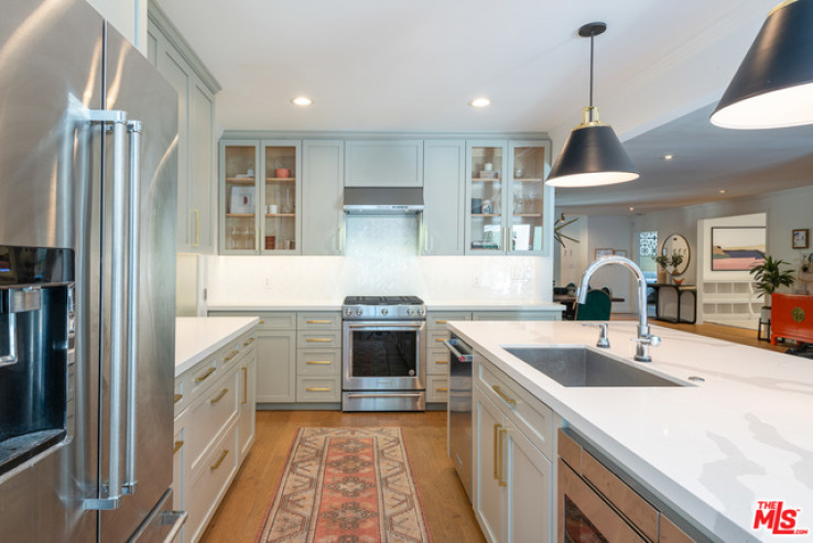 5 Bed Home for Sale in Sherman Oaks, California