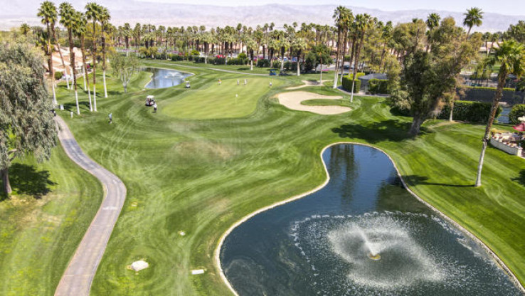 2 Bed Home for Sale in Palm Desert, California