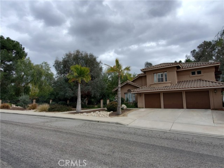 4 Bed Home for Sale in Highland, California