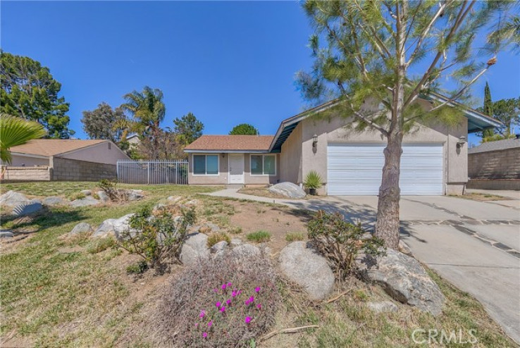 3 Bed Home for Sale in Saugus, California