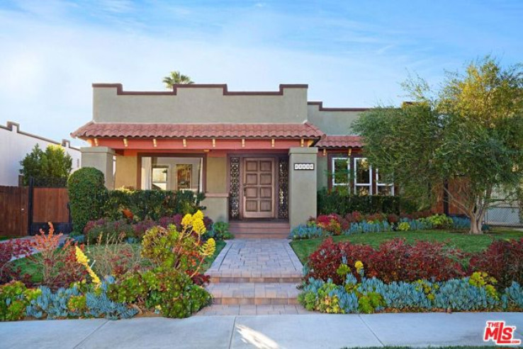 Residential Home in Los Feliz
