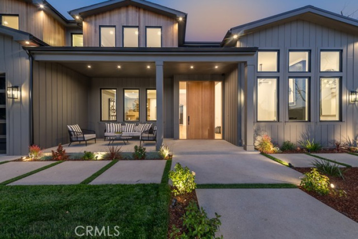 5 Bed Home for Sale in Encino, California
