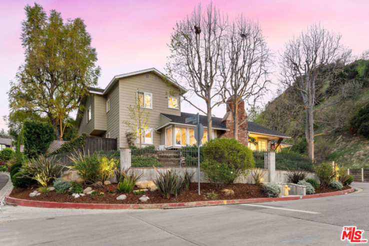 Residential Home in Sherman Oaks