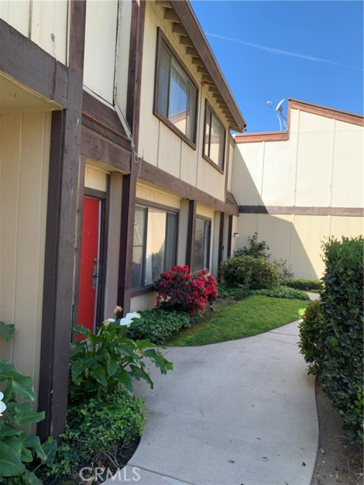 2 Bed Home for Sale in Panorama City, California