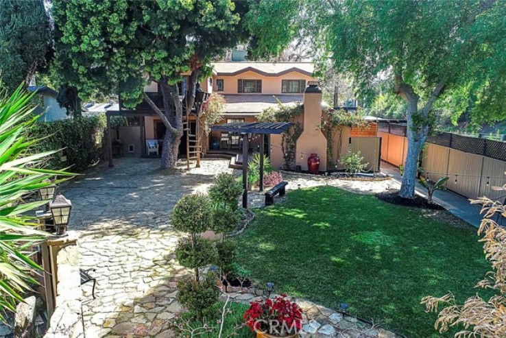 4 Bed Home for Sale in Valley Village, California