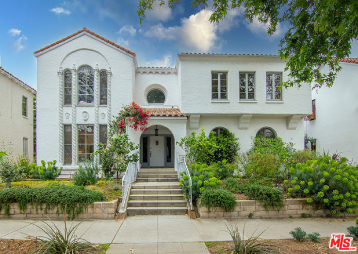 2 Bed Home for Sale in Los Angeles, California