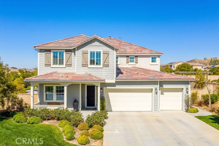 Residential Home in River Village
