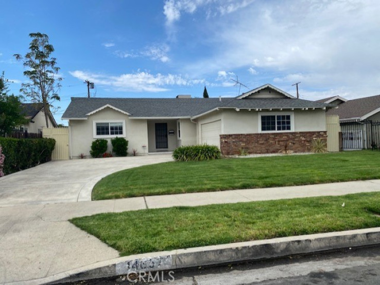 3 Bed Home for Sale in Panorama City, California