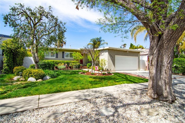 3 Bed Home for Sale in Encino, California