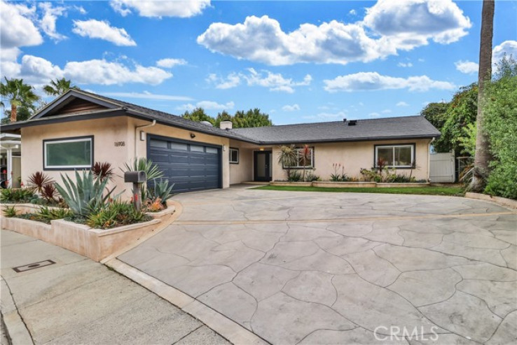 4 Bed Home for Sale in Pacific Palisades, California